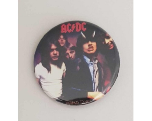 Значок AC/DC 10