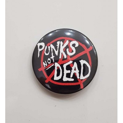 Значок Punks not Dead 3