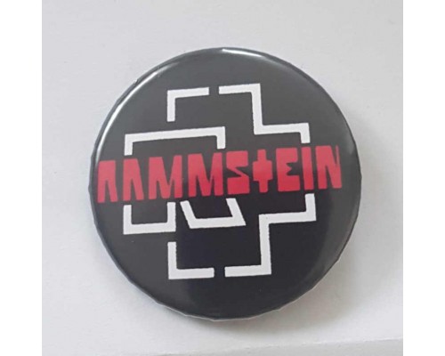 Значок Rammstein 9