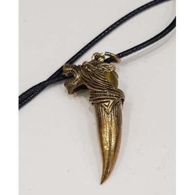 Кулон Клык Волка 1