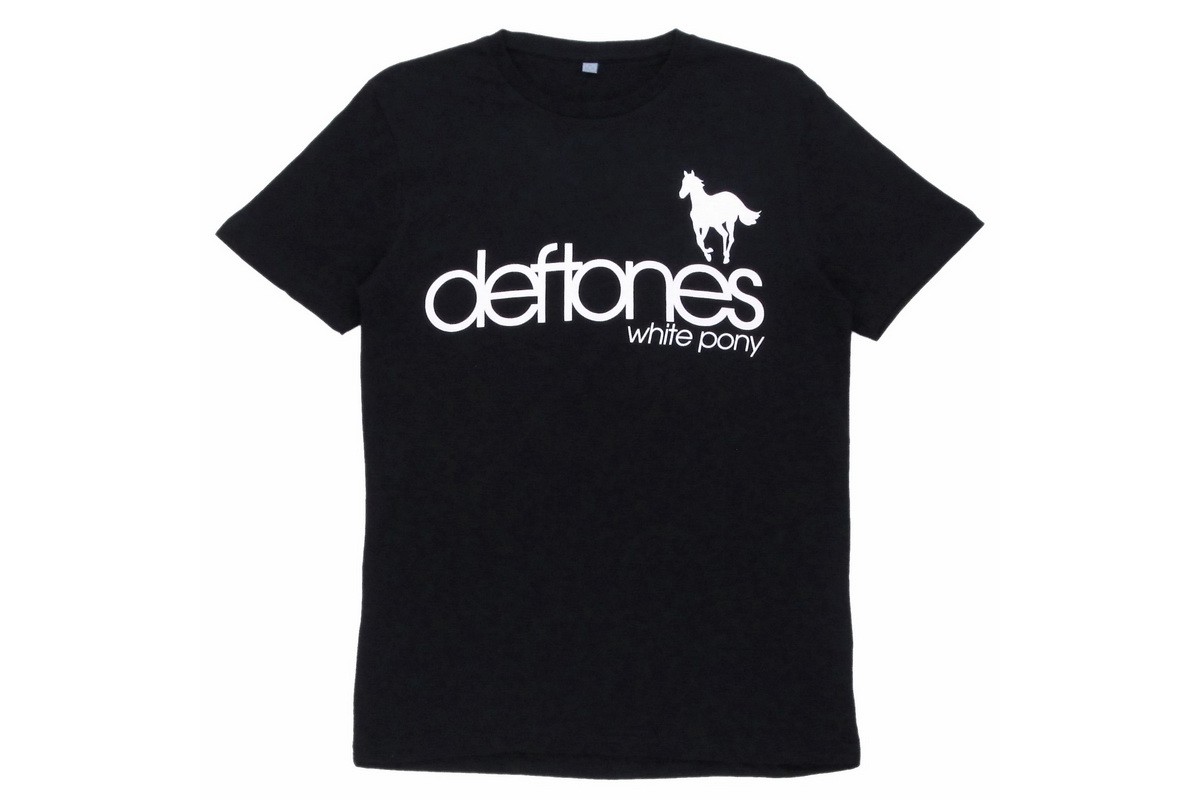 Футболка deftones. Майка дефтонс. Дефтонес футболка. Deftones "White Pony". Deftones принт.