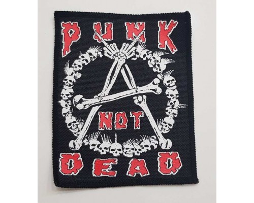 Нашивка Punks not dead 3